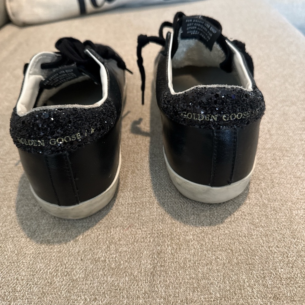 Golden Goose Black and White Women's Sneakers - Picture 3 of 8
